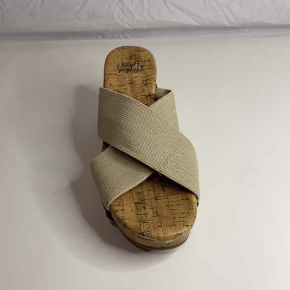 Brand Faded Glory. Size 7 1/2. Color tan, cream, brown, gold. - Picture 2 of 8